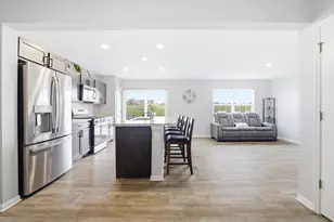 7625 Stonecrop Ln, Joliet, IL 60431 - Photo 9