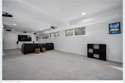 1320 N Moorman Street, Chicago, IL 60622 - Photo 23