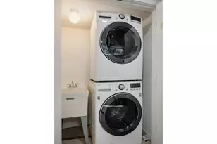 1320 N Moorman St, Chicago, IL 60622 - Photo 27