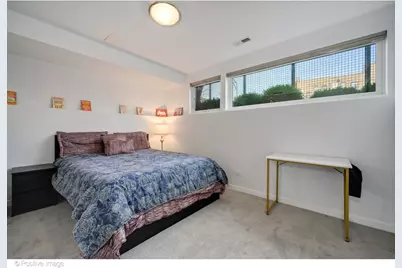 1320 N Moorman Street, Chicago, IL 60622 - Photo 25