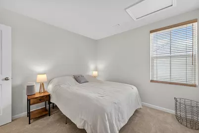 383 Thresher Street, Dekalb, IL 60115 - Photo 23