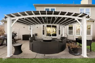 2220 Brookwood Dr, South Elgin, IL 60177 - Photo 19