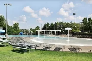 2220 Brookwood Dr, South Elgin, IL 60177 - Photo 23