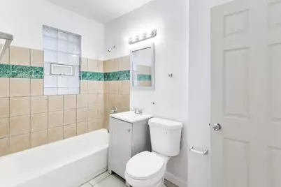 6853 S Perry Avenue, Chicago, IL 60621 - Photo 11