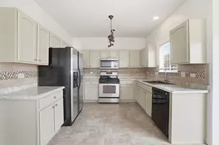 1208 Violet Ln, Joliet, IL 60431 - Photo 11