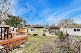 5310 Davis St, Skokie, IL 60077 - Photo 27