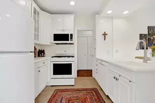 554 Sheridan Square, Evanston, IL 60202 - Photo 17