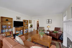 554 Sheridan Square, Evanston, IL 60202 - Photo 7