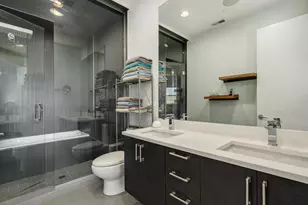 859 N Wood St, Chicago, IL 60622 - Photo 13