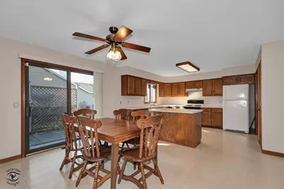 1343 Cannonball Trail, Yorkville, IL 60560 - Photo 5