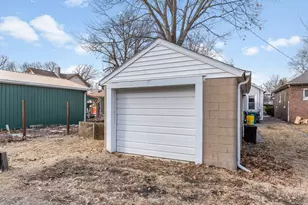 211 Lasalle St, Streator, IL 61364 - Photo 21