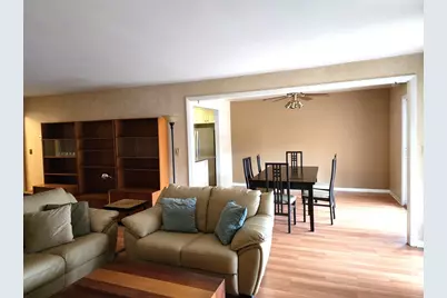 1S055 Spring Road #2D, Oakbrook Terrace, IL 60181 - Photo 7