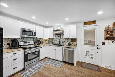 605 Belaire Drive, Washington, IL 61571 - Photo 15