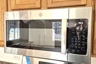 16610 Liberty Cir, Orland Park, IL 60467 - Photo 11