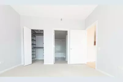 [Address not provided], Chicago, IL 60654 - Photo 5