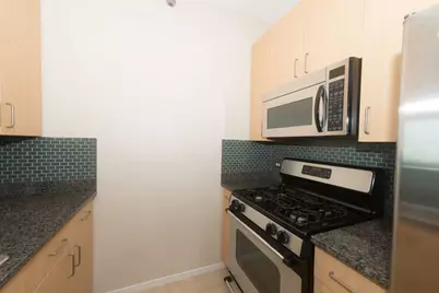 [Address not provided], Chicago, IL 60654 - Photo 11