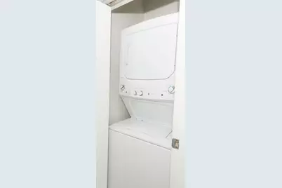 [Address not provided], Chicago, IL 60654 - Photo 13