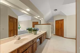 2429 Rio Grande Cir, Naperville, IL 60565 - Photo 17