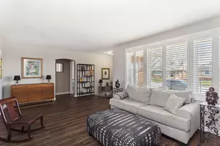 1558 Portsmouth Ave, Westchester, IL 60154 - Photo 3