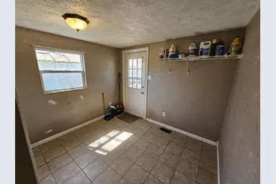 317 S 1st Street, Mt Vernon, IL 62864 - Photo 11