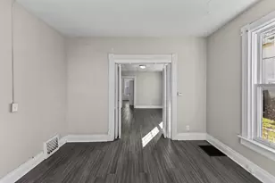 615 44th St, Rock Island, IL 61201 - Photo 9