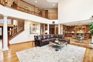 543 N Chestnut St, Addison, IL 60101 - Photo 9