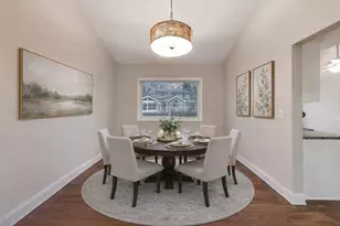 905 Crestfield Ave, Libertyville, IL 60048 - Photo 7