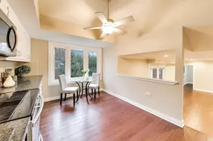 905 Crestfield Ave, Libertyville, IL 60048 - Photo 11