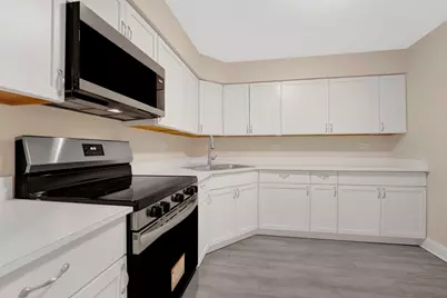 1145 Pleasant Run Drive #609, Wheeling, IL 60090 - Photo 5