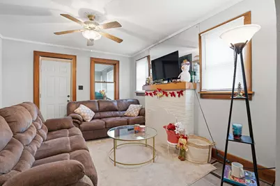 4301 17th Avenue, Moline, IL 61265 - Photo 3
