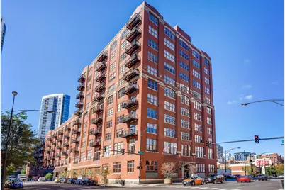 360 W Illinois Street #8F, Chicago, IL 60654 - Photo 1