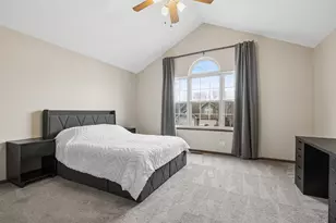 713 Bent Ridge Ln, Elgin, IL 60120 - Photo 15