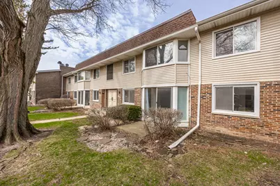 3008 Roberts Drive #1, Woodridge, IL 60517 - Photo 3