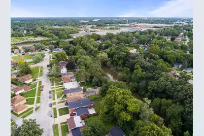 320 Streamside Drive, Harvey, IL 60426 - Photo 7