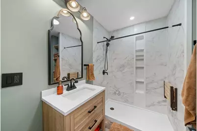 338 Lakelawn Boulevard, Aurora, IL 60506 - Photo 11