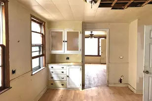 12557 Ann St, Blue Island, IL 60406 - Photo 9