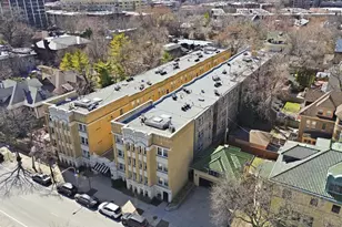 4240 N Clarendon Ave, Chicago, IL 60613 - Photo 3