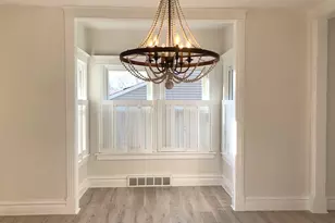 214 S Fordham Ave, Aurora, IL 60506 - Photo 13