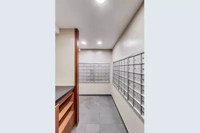 4980 N Marine Drive #831, Chicago, IL 60640 - Photo 11