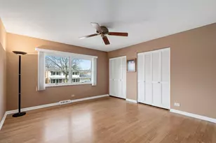 703 E Redwood Ln, Arlington Heights, IL 60004 - Photo 25