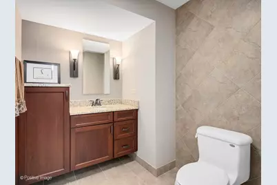 703 E Redwood Lane, Arlington Heights, IL 60004 - Photo 19