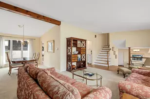 703 E Redwood Ln, Arlington Heights, IL 60004 - Photo 7