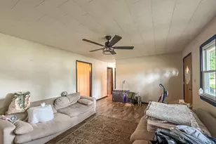 811 N East St, Leroy, IL 61752 - Photo 7