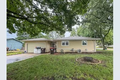 811 N East Street, Leroy, IL 61752 - Photo 15