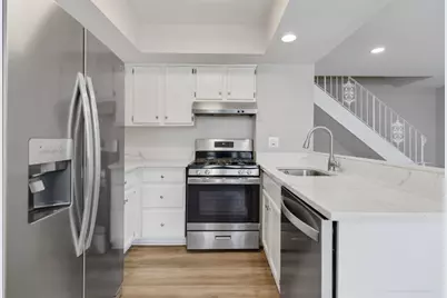 262 Inverrary Lane, Deerfield, IL 60015 - Photo 9