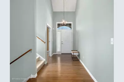 1780 Briarheath Drive, Aurora, IL 60505 - Photo 3