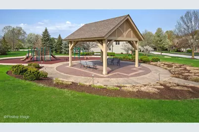 1780 Briarheath Drive, Aurora, IL 60505 - Photo 29