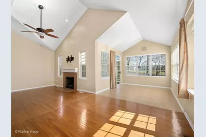 1780 Briarheath Drive, Aurora, IL 60505 - Photo 13