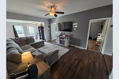 170 W Maple Street, Coal City, IL 60416 - Photo 5