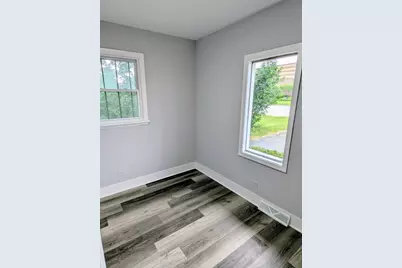 1S085 Summit Avenue, Oakbrook Terrace, IL 60181 - Photo 15